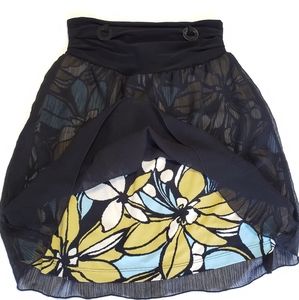 JW San Francisco Japanese Weekend Skirt Size S